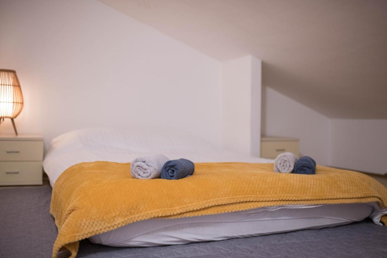 Cozy Apartment Close To The Beach And City Centre Umag Exterior foto